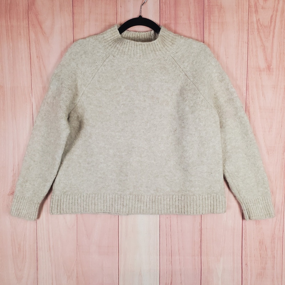 Banana Republic Womens Sweater Large Beige Nylon Wool Long Sleeve Pullover